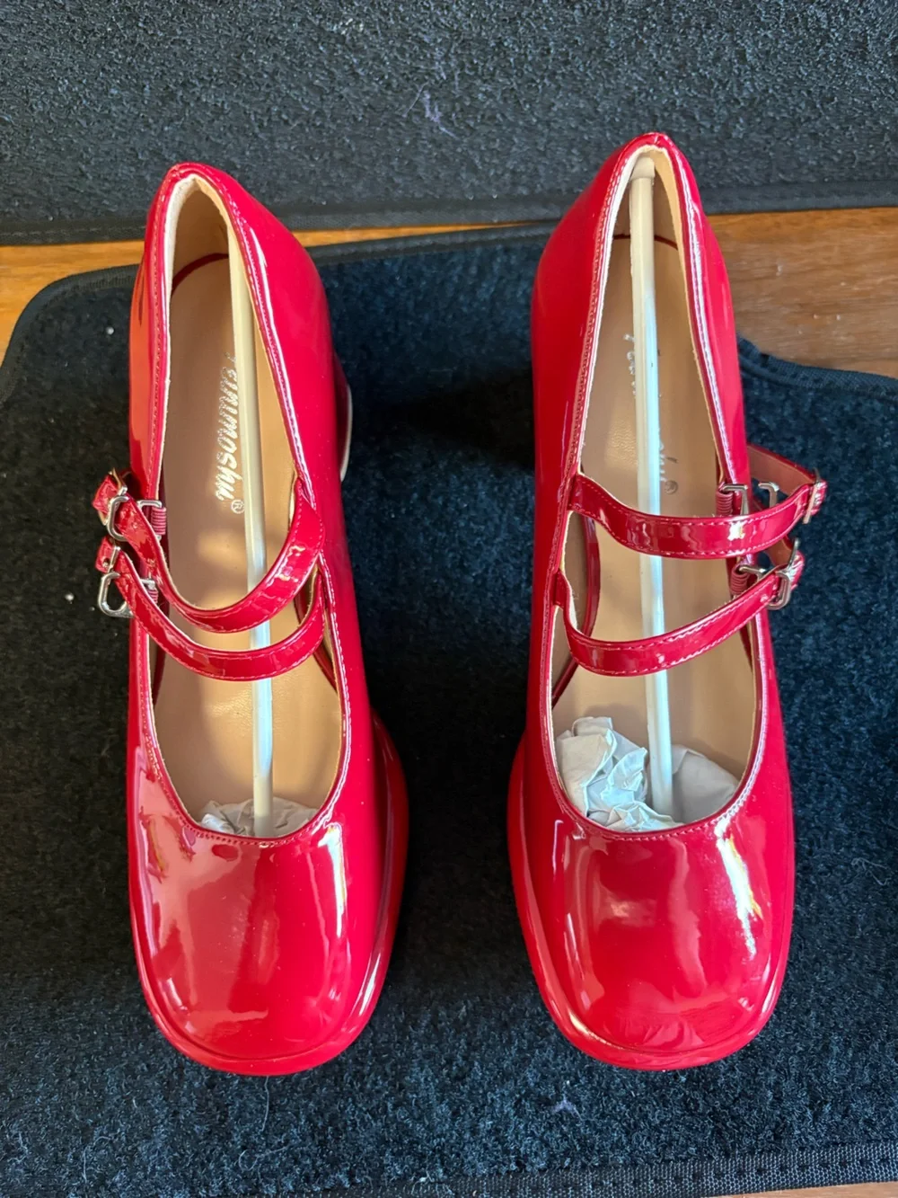 Red Patent Double Strap Mary Jane Block Heels Size 39 EU / US Women’s 8–8.5 - Picture 3 of 6